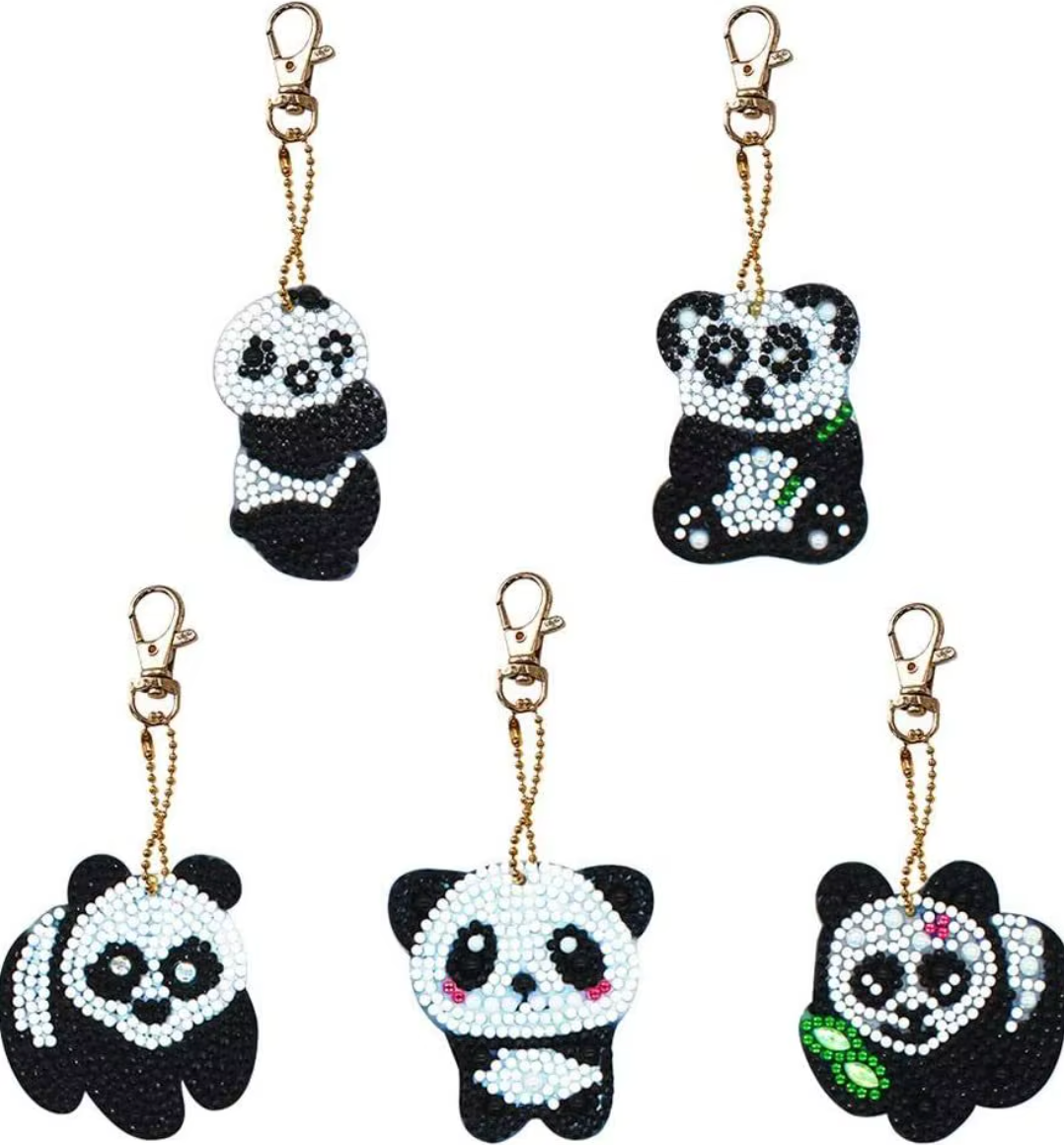 Panda diamond painting keychain set, five pandas